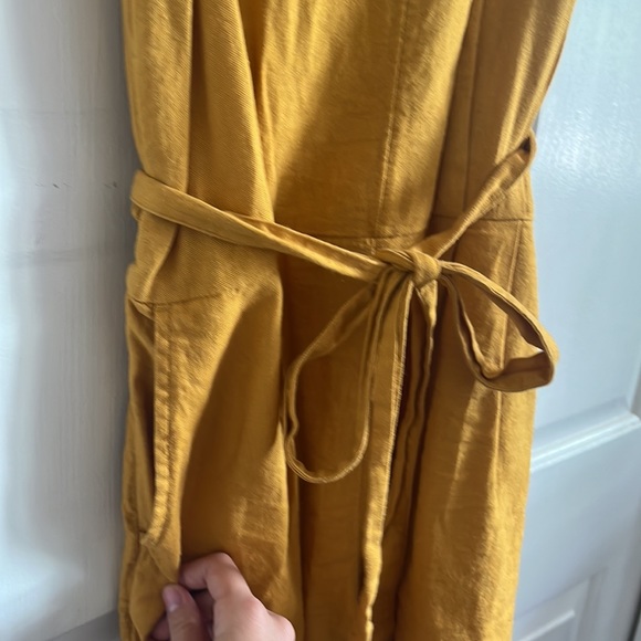 Yellow Old Navy Romper - Picture 4 of 4